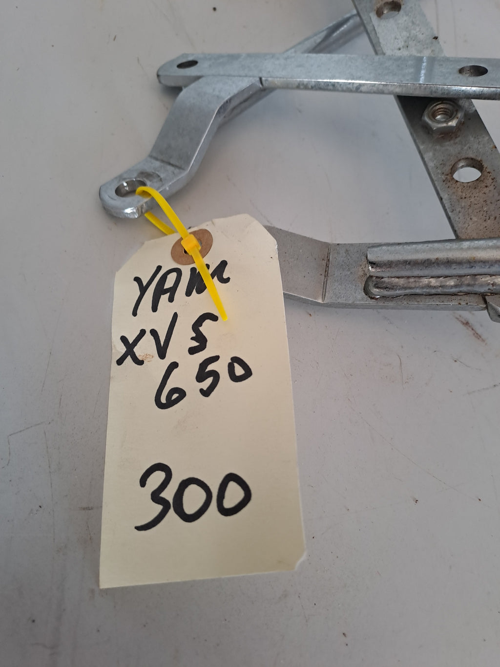 Sidetaske-holder til Yamaha XVS 650