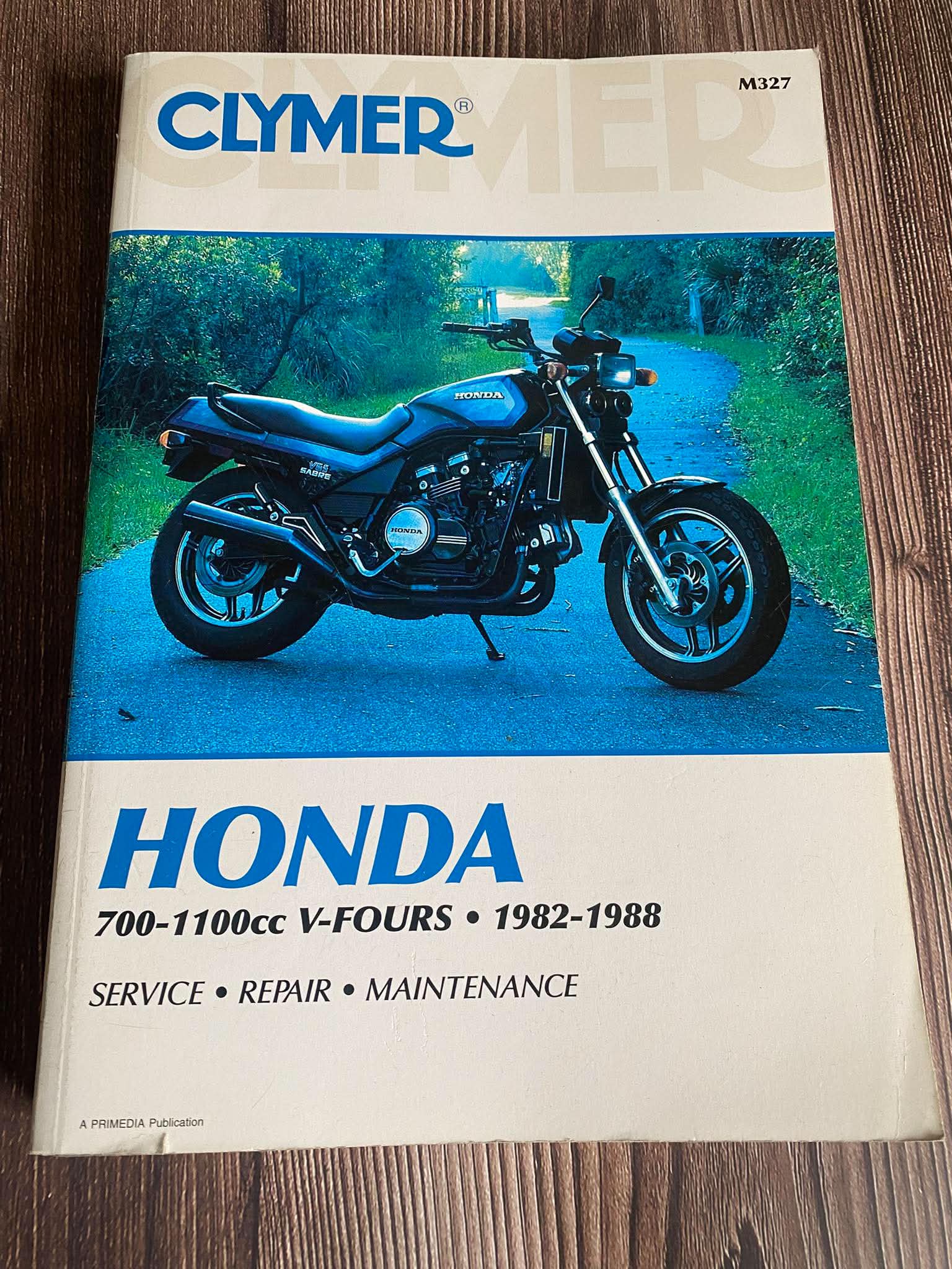 Honda 700-1100cc V-Fours 82'-88' Manual