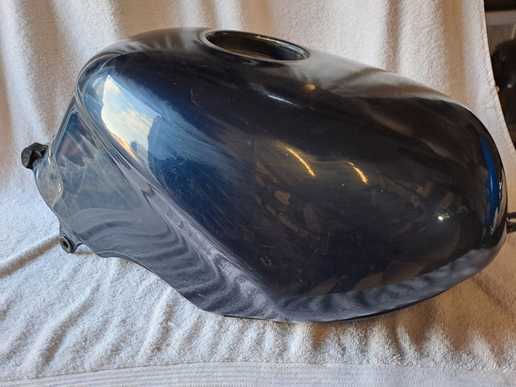Benzintank til Honda NTV 600